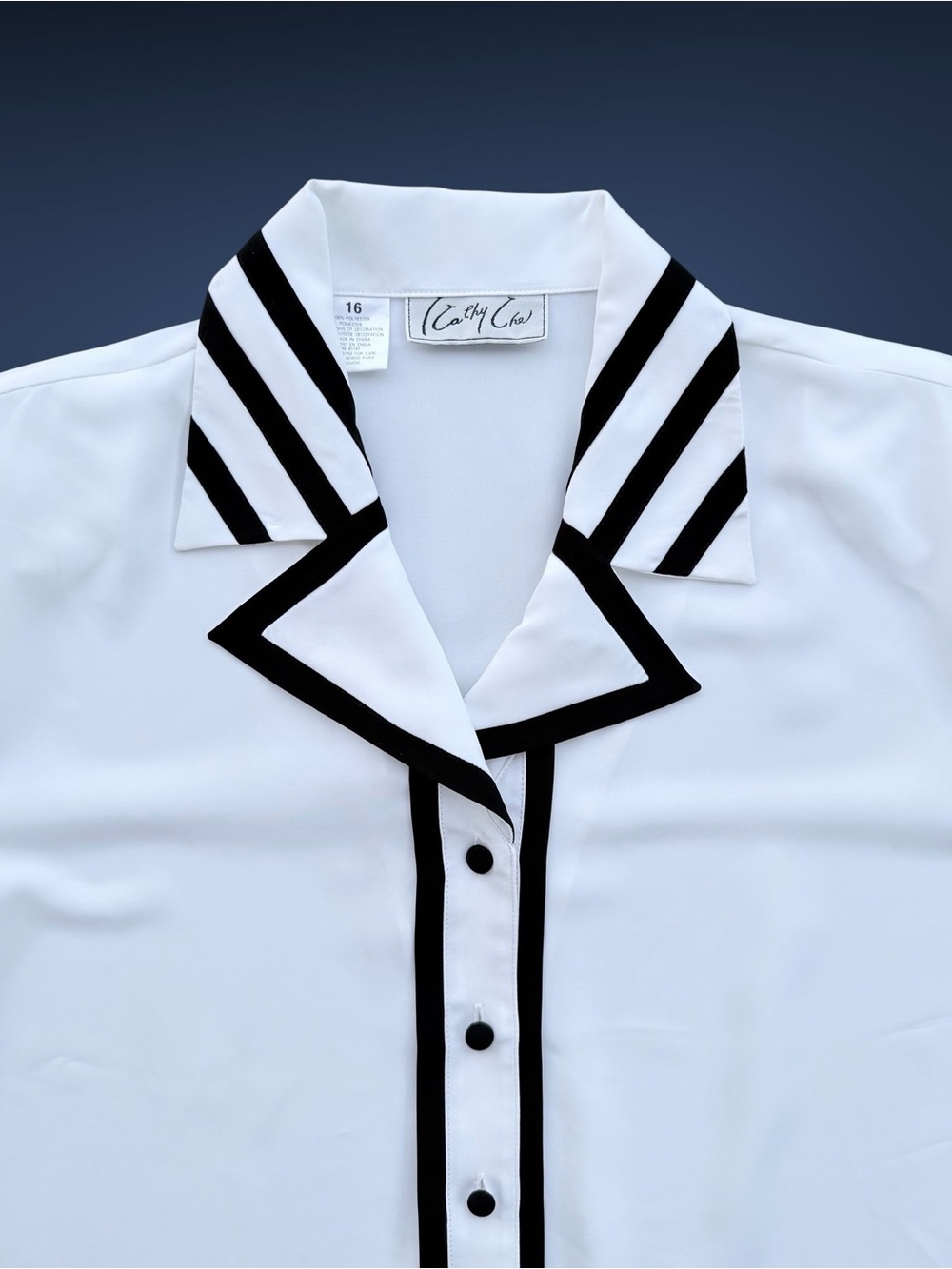Kathy Che White with Black Trim Button Front Long Sleeve Collared Blouse ~ 16 - Picture 4 of 7